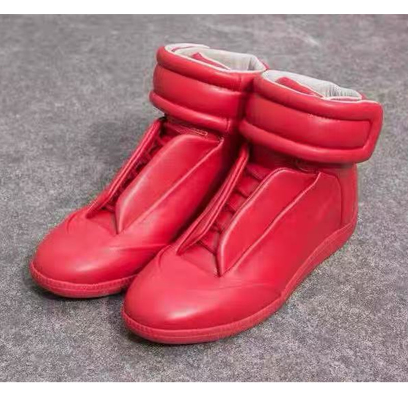 Sepatu Boots Wanita Futuristik - Circle Hook Set ulasan dan harga